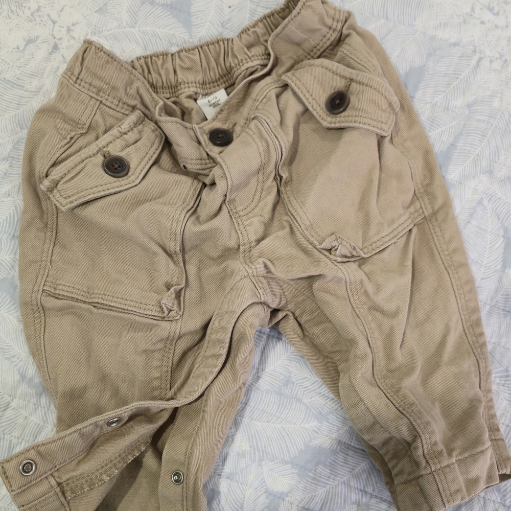 Banana Republic Kids Tan Cargo Pants
